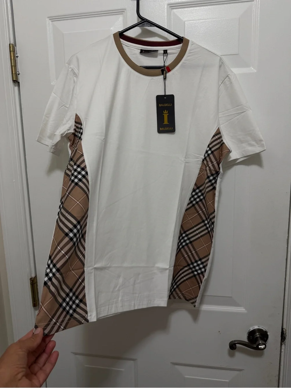 BALDELLI Men's White Short Sleeve T-Shirt with Tan Plaid Panels.burberry style
